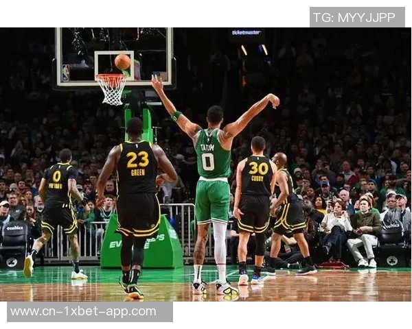 克里斯蒂状态火热三场比赛狂砍67分创生涯新高连续60表现令人瞩目